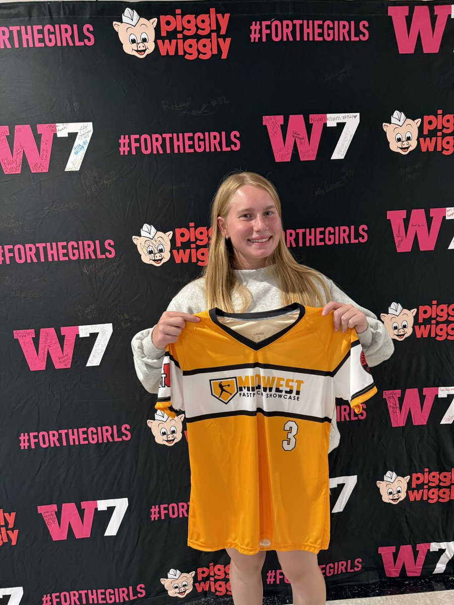 SummerLarson28's tweet photo. What a great weekend at Showtime Sports! Had a great time this weekend and got to play against some really talented people! Big thank you to all of the coaches from this weekend!
@ShowtimeSports1 
@ProductionsW7 
@Wisoutlawz https://t.co/VawQqA70Rg