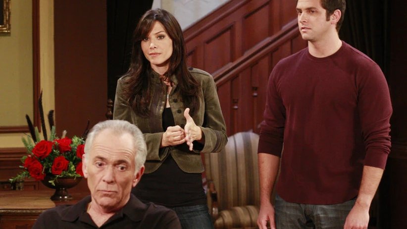 jessren's tweet photo. As we (maybe) say goodbye to Mob Hospital on #GH, who was your favorite mob rival? 

Scully: 1994-1995
Sorel: 1999-2001
Faith: 2002-2005
Alcazars: 2002-2008
Manny Ruiz: 2005-2007
Zaccharas: 2007-2016
The Balkan: 2010-2011
Joe Scully Jr.: 2012
Jeromes: 2012-2020
Cyrus: 2020-2025 https://t.co/6OQXH9N52e