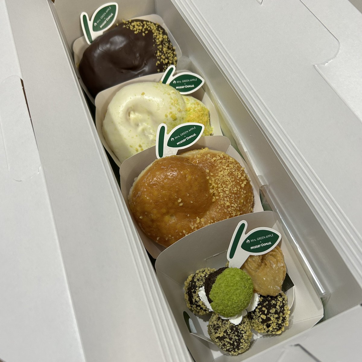 ituki_mama's tweet photo. 昨日旦那さんが予約してくれてたので買ってきてくれたー！ https://t.co/Y115e384oc