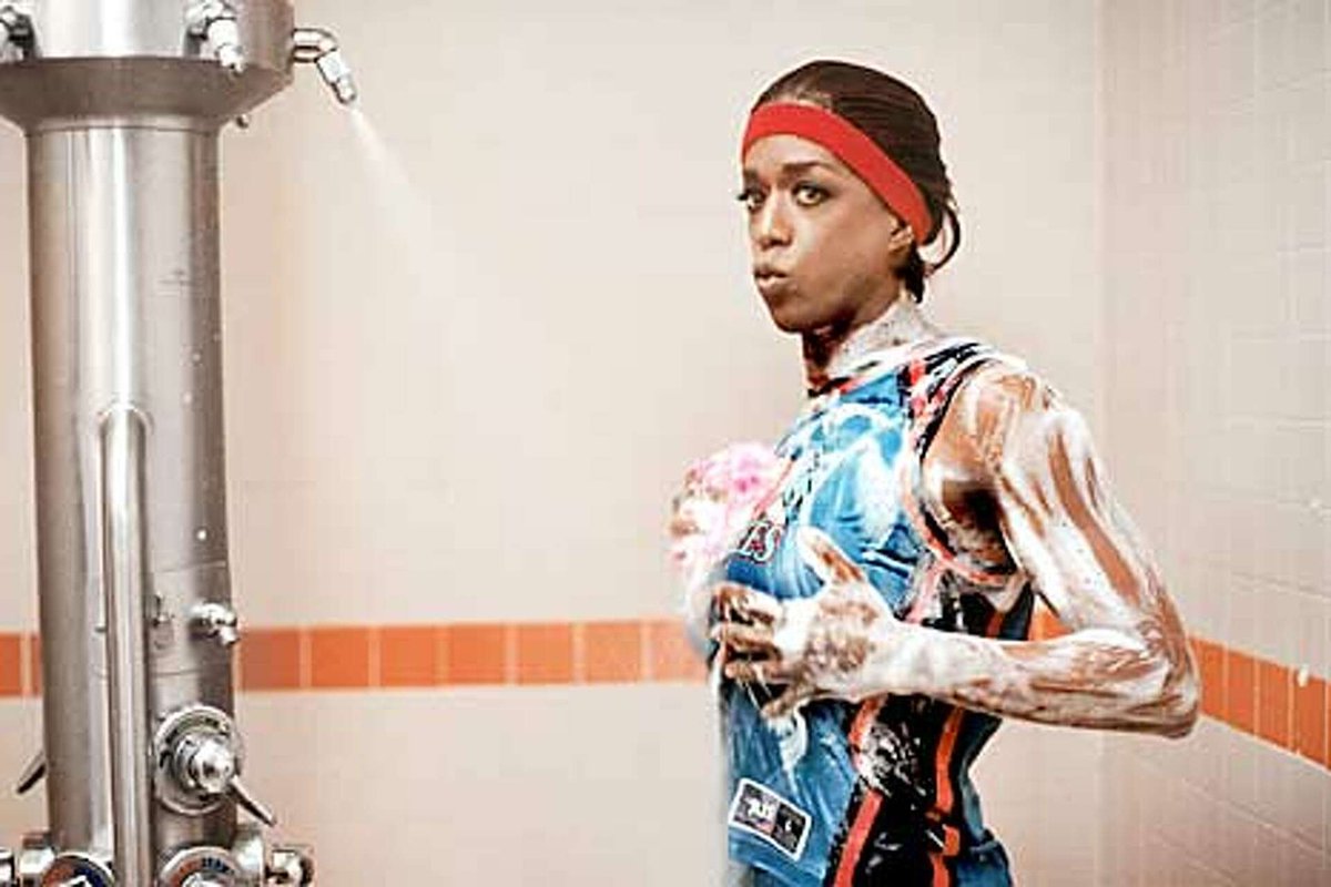 Macb444's tweet photo. @EnesFreedom @WNBA You don't even have to cover to shower. Lol https://t.co/zPzZWu3O8X