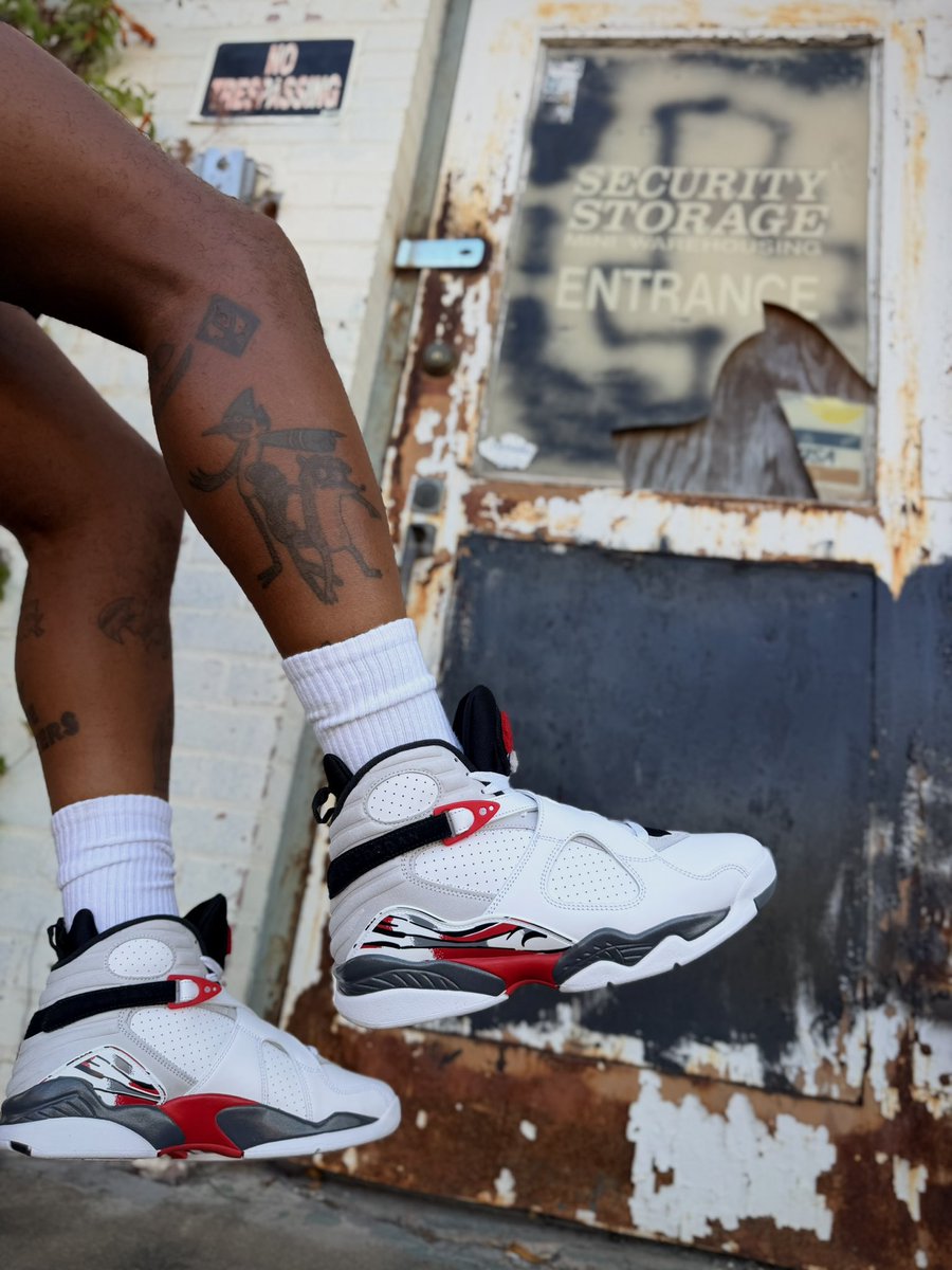 jerktherobot's tweet photo. I won’t Break, and I won’t Brake.
#FireFriday #UnDS
#KOTD
AJ8
‘Bugs Bunny’
#wearyourkicks
#SNKRSKickCheck https://t.co/26ZqQTwIQE