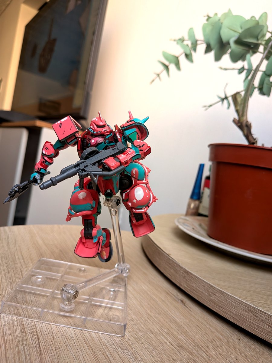 SindiOpSys's tweet photo. HG Char's #Zaku II (GQ) https://t.co/va4k8TxxOC