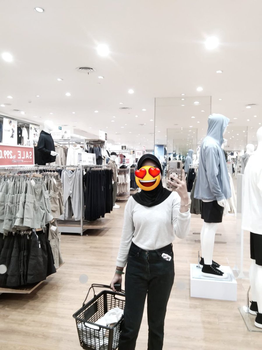 prelovedtemcyy's tweet photo. size 27/28 35k aja deh boyfriend jeans ya https://t.co/ygjYqWVG8f