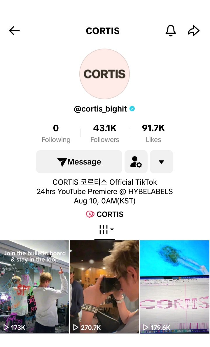 ooureilly's tweet photo. found this in my gallery.. sekarang uda bangsa besar 🥺🥺😭 https://t.co/Nca5XRLYGe