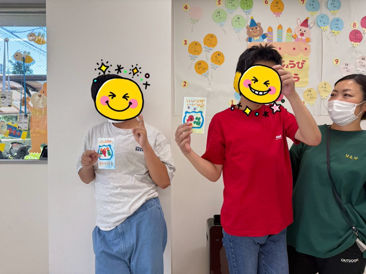 OHANAKIDS187784's tweet photo. お久しぶりです
たまには真面目に活動紹介
夏
休み
暑中見舞い
誰に送ろうかな
結局、大切なことって
様々な経験する機会を
安全を守りながらどれだけ提供できるか
#OHANAKIDS #大泉学園 #夏 #休み #暑中見舞い #経験 #活動紹介 https://t.co/cDNZ5uFThn