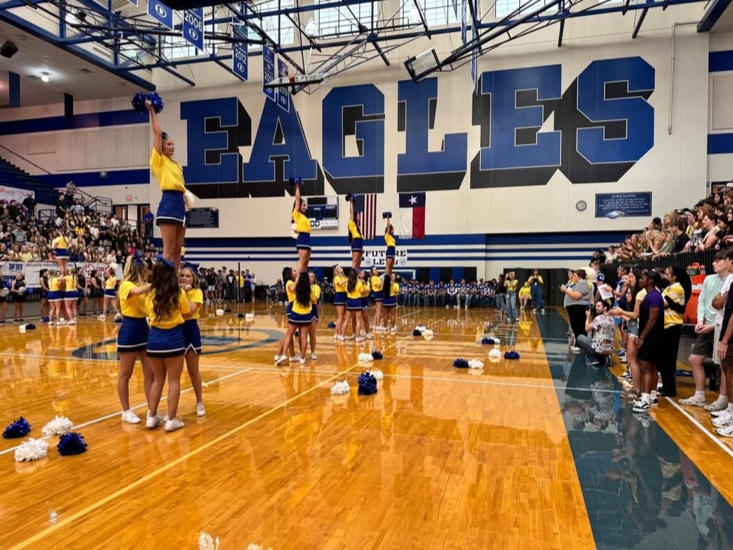Decatur_HS tweet picture