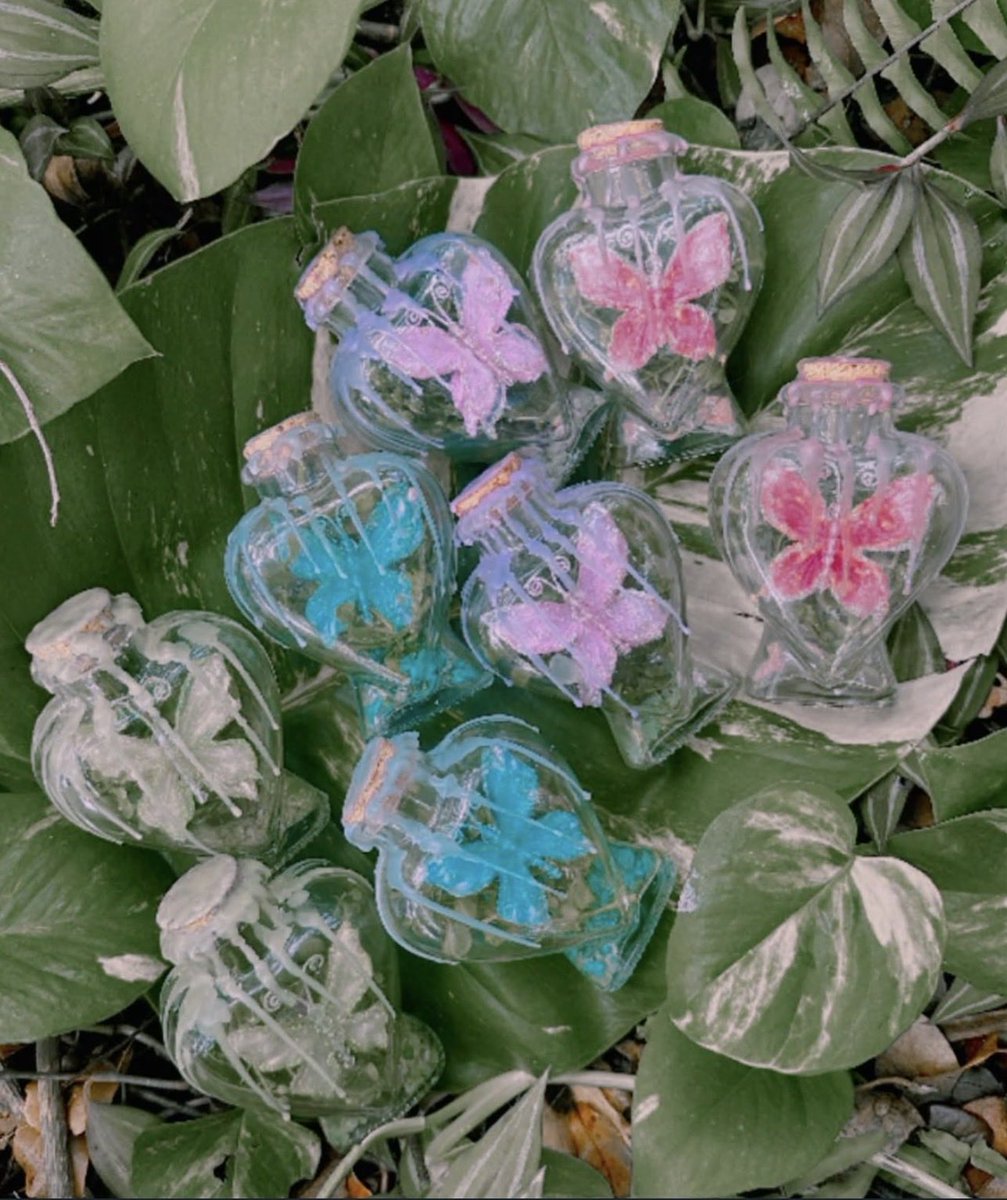 ehlloart's tweet photo. 🦋Butterfly spells✨@ehlloart https://t.co/XfjW4ywPzv