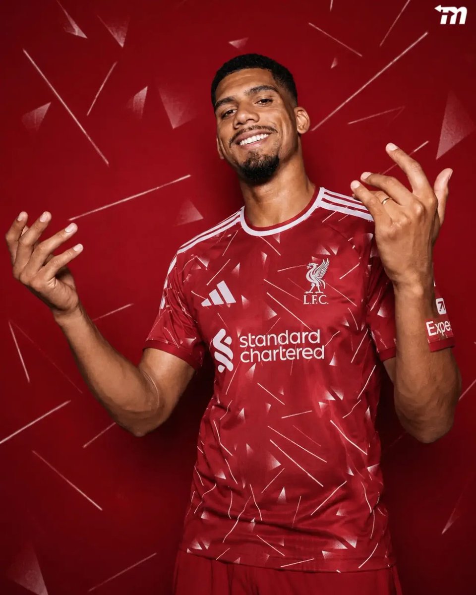 TrendEPL's tweet photo. 🚨 فابريزيو رومانو |

• ليفربول سيتكفل بدفع كامل راتب أراوخو البالغ 11 مليون يورو خلال فترة الإعارة. 

• أراوخو اشترط ضمان دقائق اللعب، وديكو اشترط تغطية الراتب بالكامل للسماح برحيله.

• أراوخو يسافر صباح الأحد إلى ليفربول عبر طائرة خاصة لإجراء الفحوصات الطبية وتوقيع العقود. ✈️