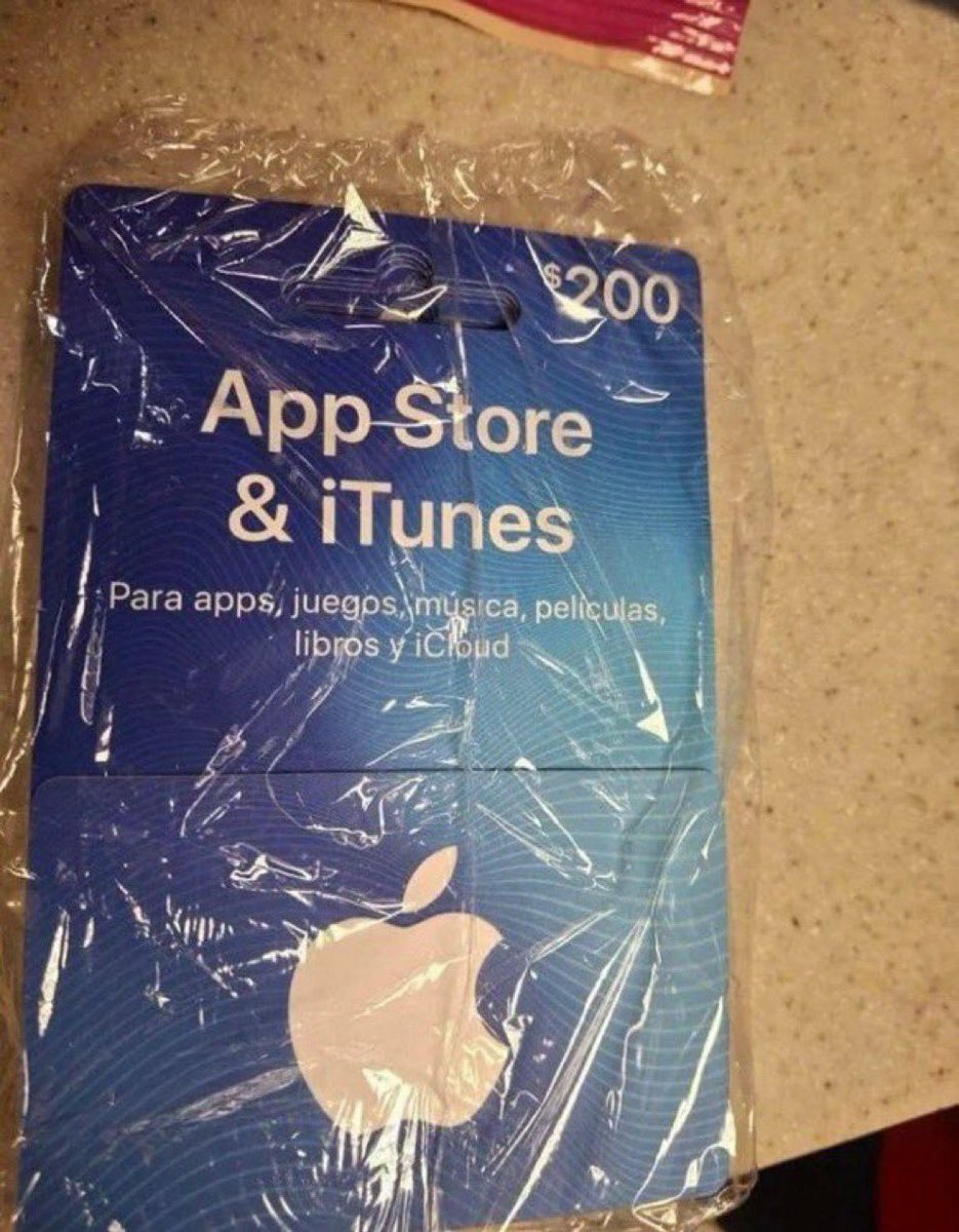 Gabriel2jav's tweet photo. @vwkvhd64636 I got $200 card. What can I get? https://t.co/SAEVmcx1T5