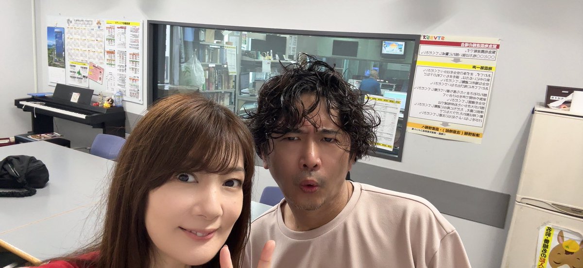 kurosawasaki's tweet photo. おはようございます😃

まもなく！！！10時ごろから、STVラジオ『ごきげんようじ』に生出演させていただきまーす\(//∇//)\

萩原さんと一緒でーす✨ https://t.co/4dw0uN2fX3