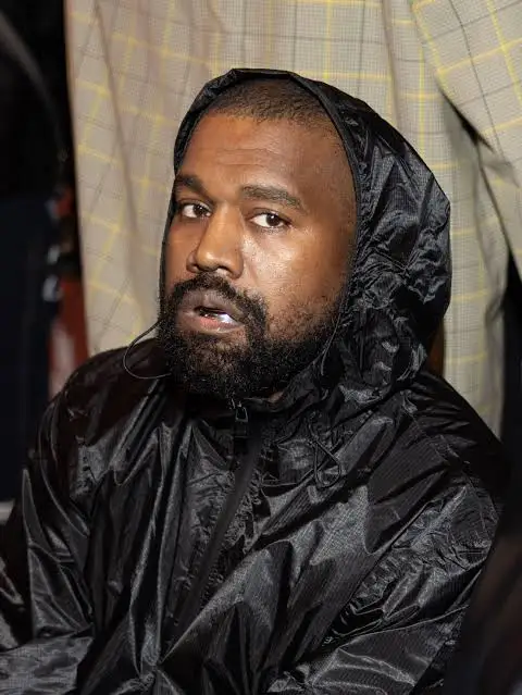 hfrpodcast's tweet photo. Ye &amp; Tom MacDonald were seen working on new music together via @TMZ https://t.co/TFrbhgpzMZ