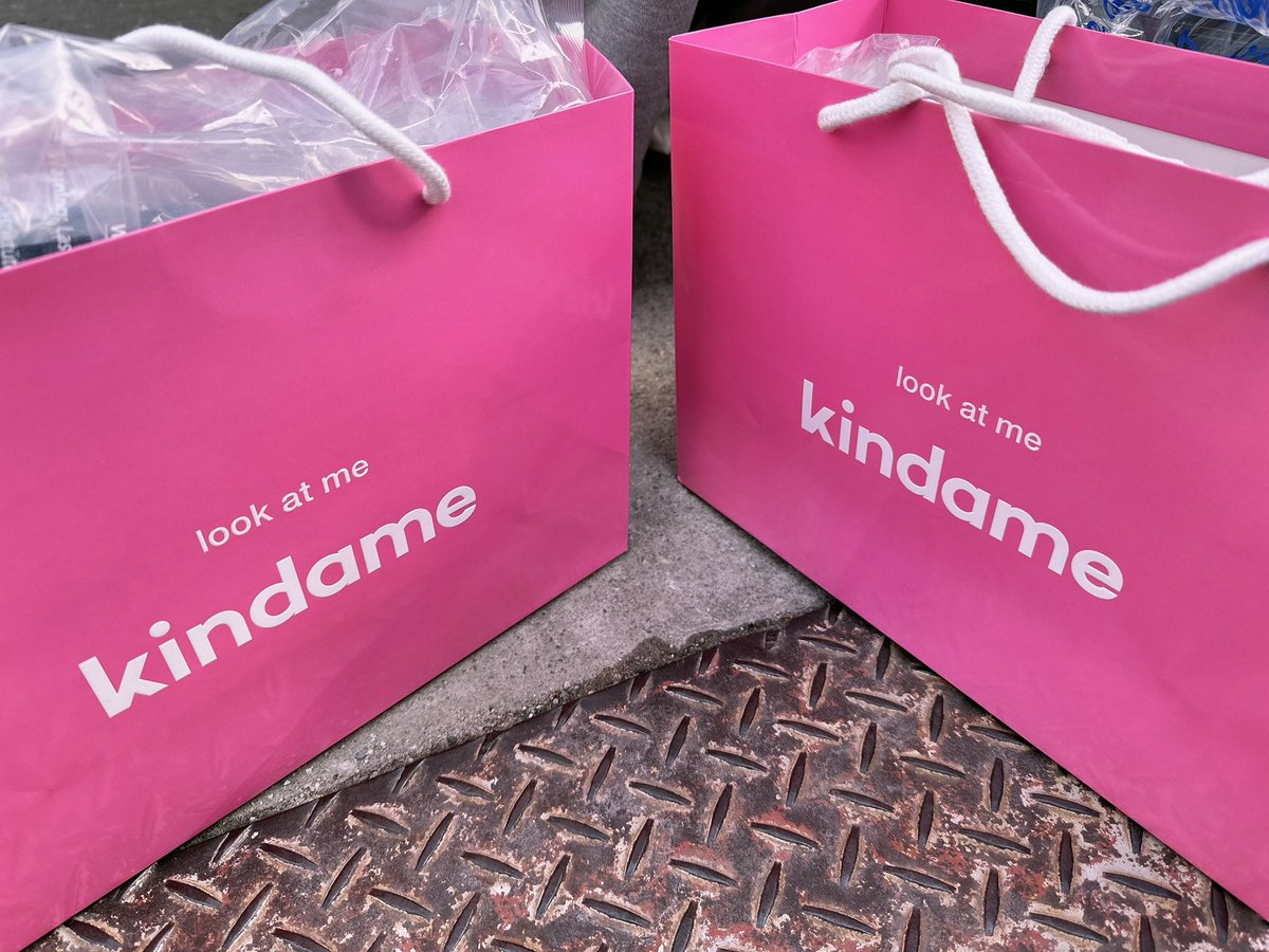 aiai77553's tweet photo. 韓国🇰🇷行ったら骨盤パッド入りの
スタイル盛れるデニム絶対買う‼️
📍kindame｜カインダミ(カロスキル)

友達と行って友達はマネキン見てデニム買わないって言ってたのに私が試着してるの見てほっそ‼️私も買うって言って、友達も買ってた🤣💖デニム約7500円‼️ https://t.co/zx8rgD1M82