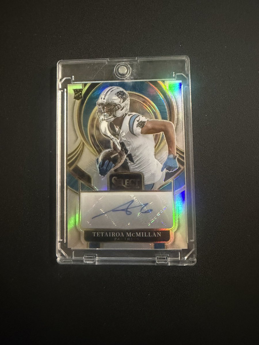 CRCCards's tweet photo. @cardboardbst Sal /10 $320
Cam Zebra $130
Tet $70 https://t.co/HV49ka86bW