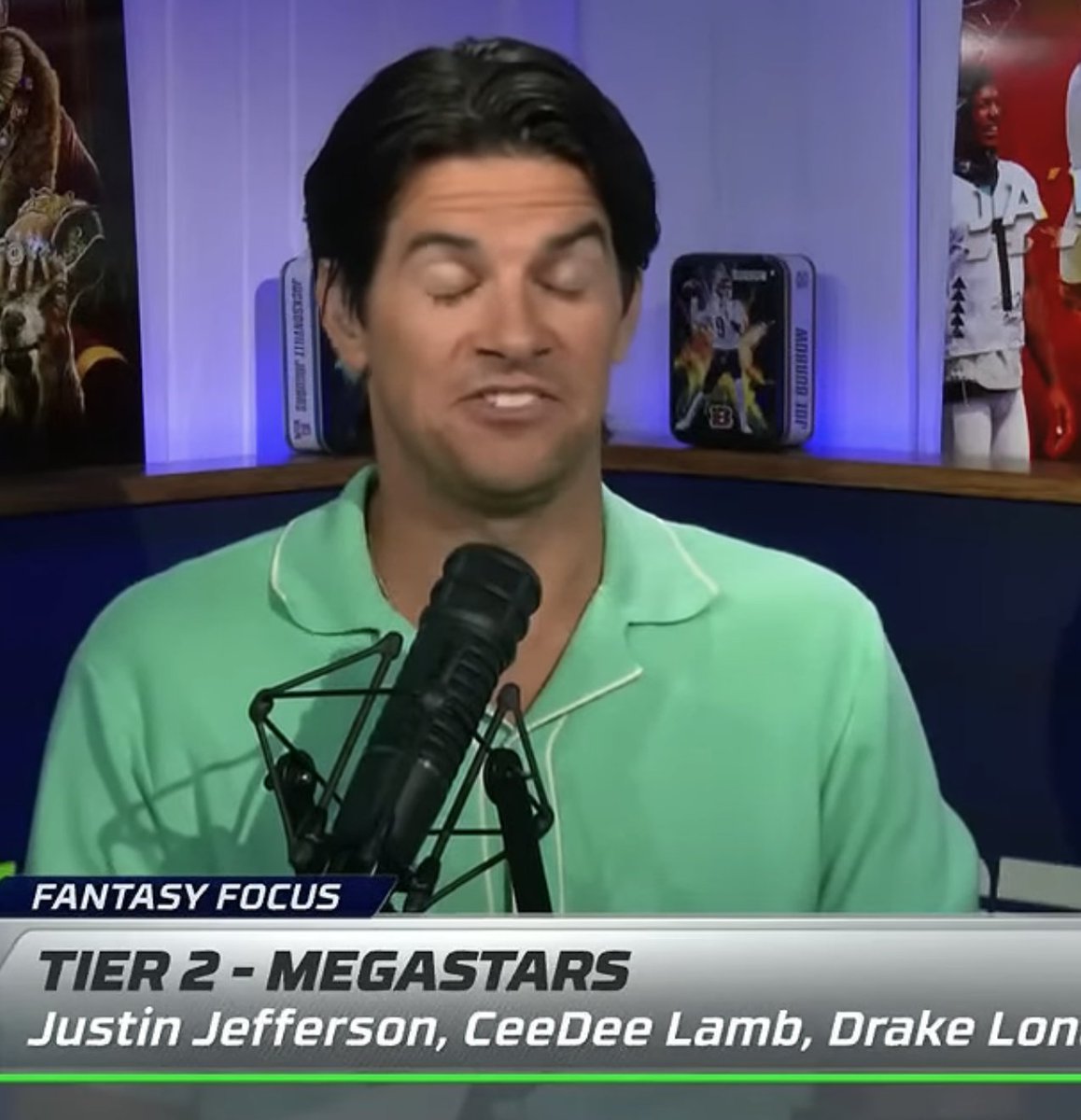 FuckThatAsshole's tweet photo. @FieldYates Taking advice from this guy can be dangerous. https://t.co/OKZKjRtApx
