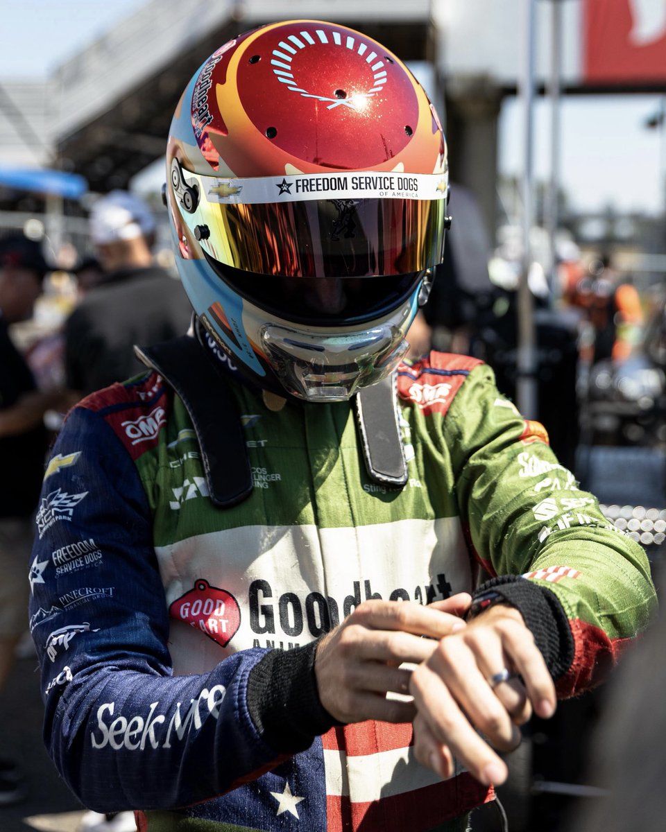 juncoshollinger's tweet photo. Between the trees and fast cars in @portlandraceway 🌲🏎️

#GoJHR #IndyCar #IndyNXT https://t.co/mkFd46eErc