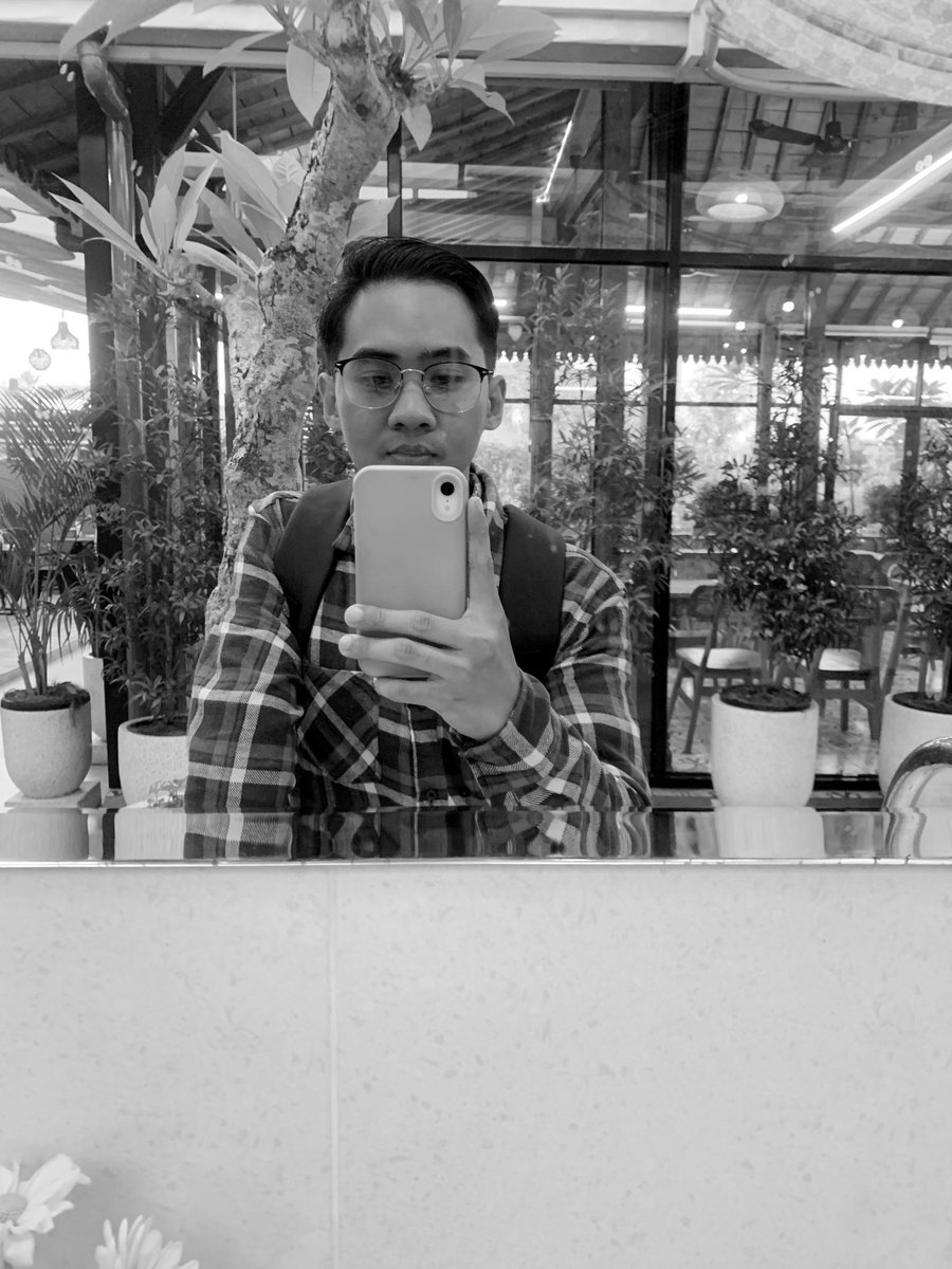 NAAPB08's tweet photo. 🎂🎂🎂 https://t.co/taPwMbTeSq