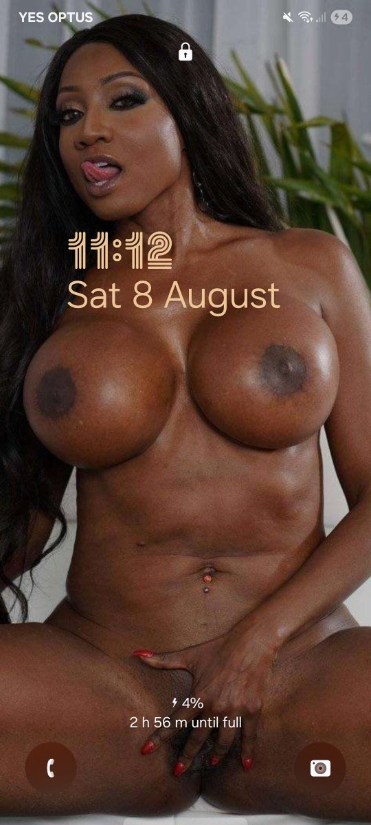 Slayerdemon98's tweet photo. My newest lockscreen queen @Diamond love you so much https://t.co/W2MHf9Uk8z