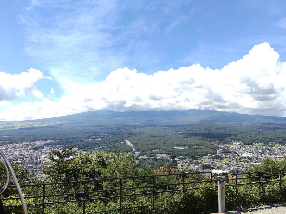 matsuiukulele's tweet photo. 富士山は、、、見えません。 https://t.co/rAHOInOgP7