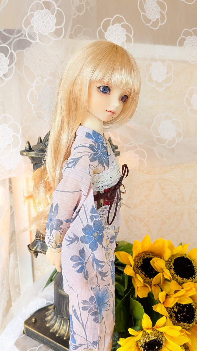 sorairo_zakuro's tweet photo. 猫耳の入ったがま口を隠して単なるデートにするという計画が成功してドヤ顔のオーナーべったり。
#SDM45
#SDM_F_45
#うちのこかわいい https://t.co/DuqLrun1DH