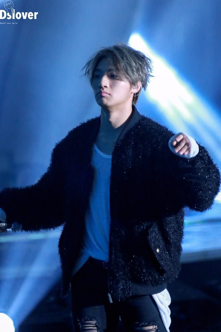 u_say_426's tweet photo. 약간 요런 너낌 https://t.co/FFueWXwmCv