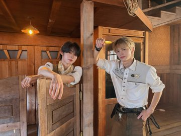 shinyuar's tweet photo. Two outlaws are hiding among us… but anyway, I’m the cowboy (featuring Hidoi). https://t.co/i0467LTiqw