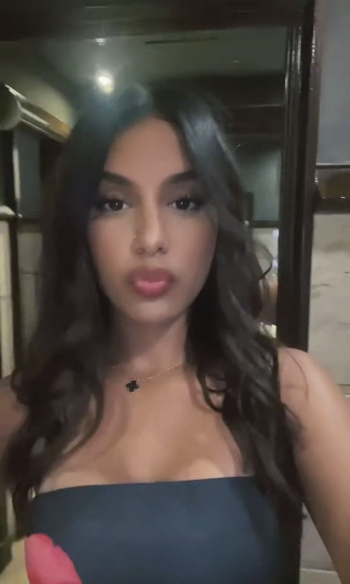 Rfr1fd's tweet photo. Loser cuck gives me his Egyptian irl (18) for everyone to enjoy 🤤💦 #porn #cuck #cuckhold #desi #hijabi #ass #cum #tits #bengali #indian #paki #sex #irl #sis #sister #blowjob #irls #incest https://t.co/Oog4jaESrc