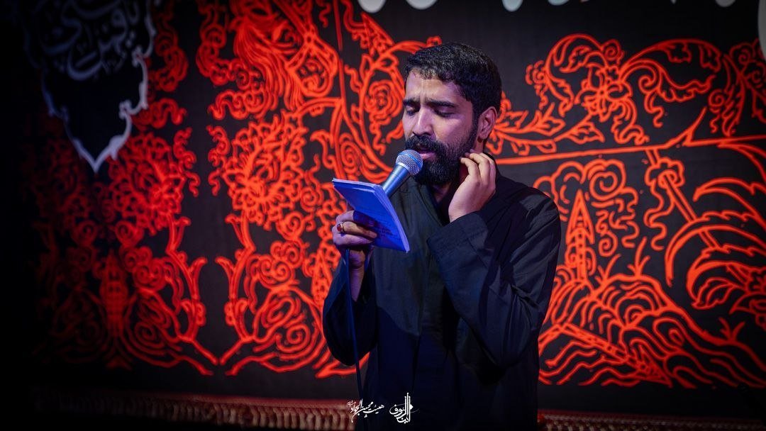mmds315's tweet photo. آقایان قوه قضاییه بی وجدان و بی غیرتید اگر ذره‌ای در قصاص خون این مظلوم کم بذارید چه یک نفر، چه صد نفر قصاص در میان مردم مماشات با این زنا زاده ها و حرامزاده ها دیگه کافیه
 لطف کنیم صلوات برای شادی روح شهید بفرستیم
شهیدحمیدرضارجب‌زاده💔 https://t.co/T4J2O7WNzx