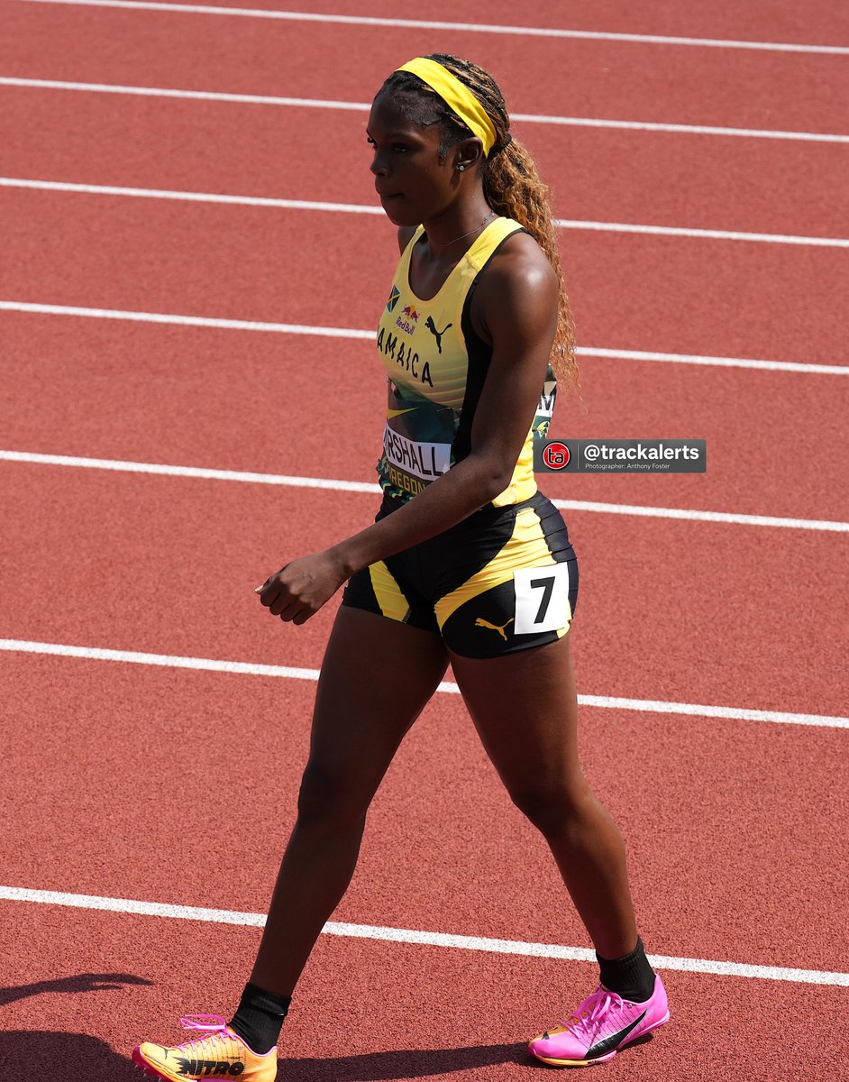 trackalerts's tweet photo. 🇯🇲 Tiana Marshall wins her women’s 100m hurdles semifinal in 13.02 to book her place in the World U20 final.
Jil Sanchez was second in 13.07, with Madeline Cooper third in 13.14. #Eugene26 #WorldU20Champs #Trackalerts https://t.co/F2qFB3SWh5