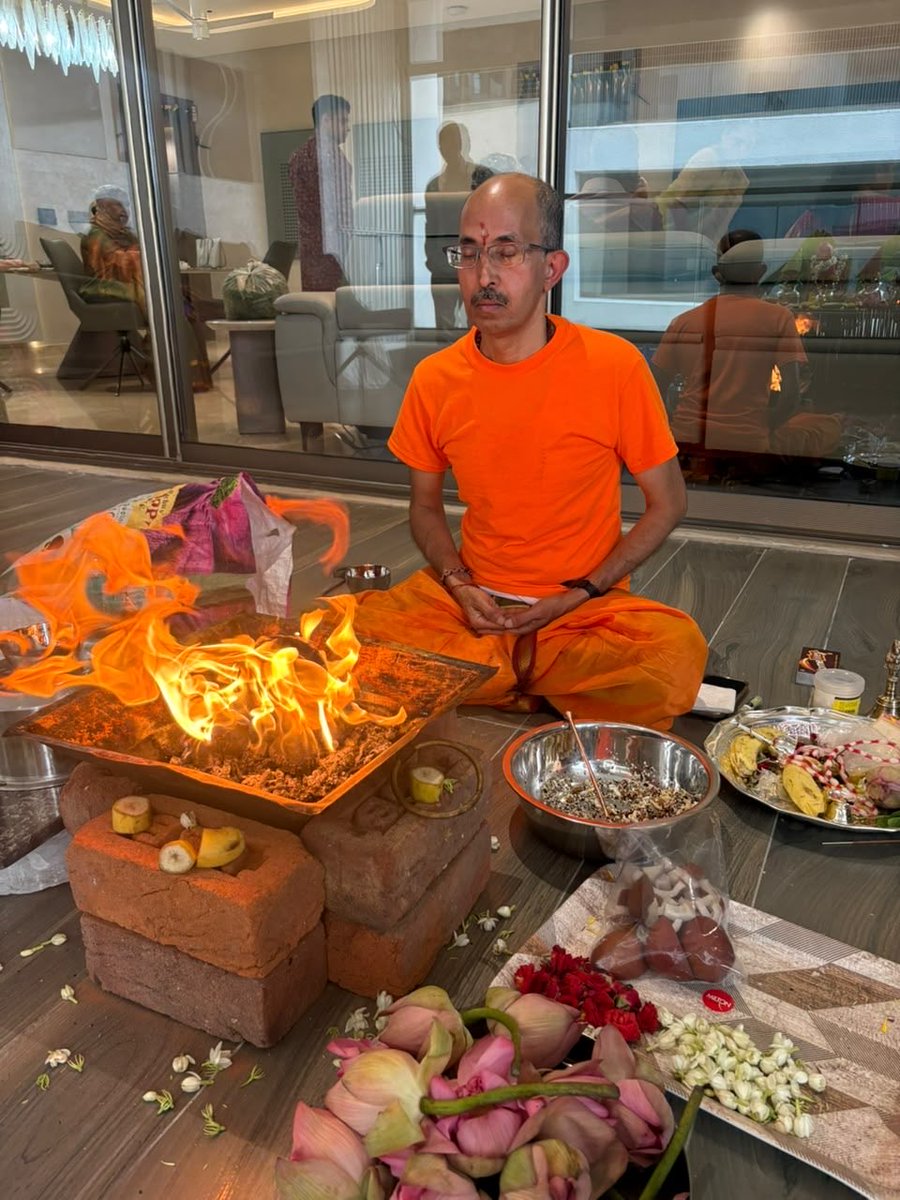 homam108's tweet photo. As requested by many friends, I’ll conduct one public Homa in Bhagya Nagaram before going back to Boston. Attendees can chant along and meditate.

It’ll be at 5 pm on Aug 15 (Saturday).

Venue will be https://t.co/yondlMT1S5. Please pass the word!

🙏🔥🕉️🔥🙏 https://t.co/BbzKPMr5w0
