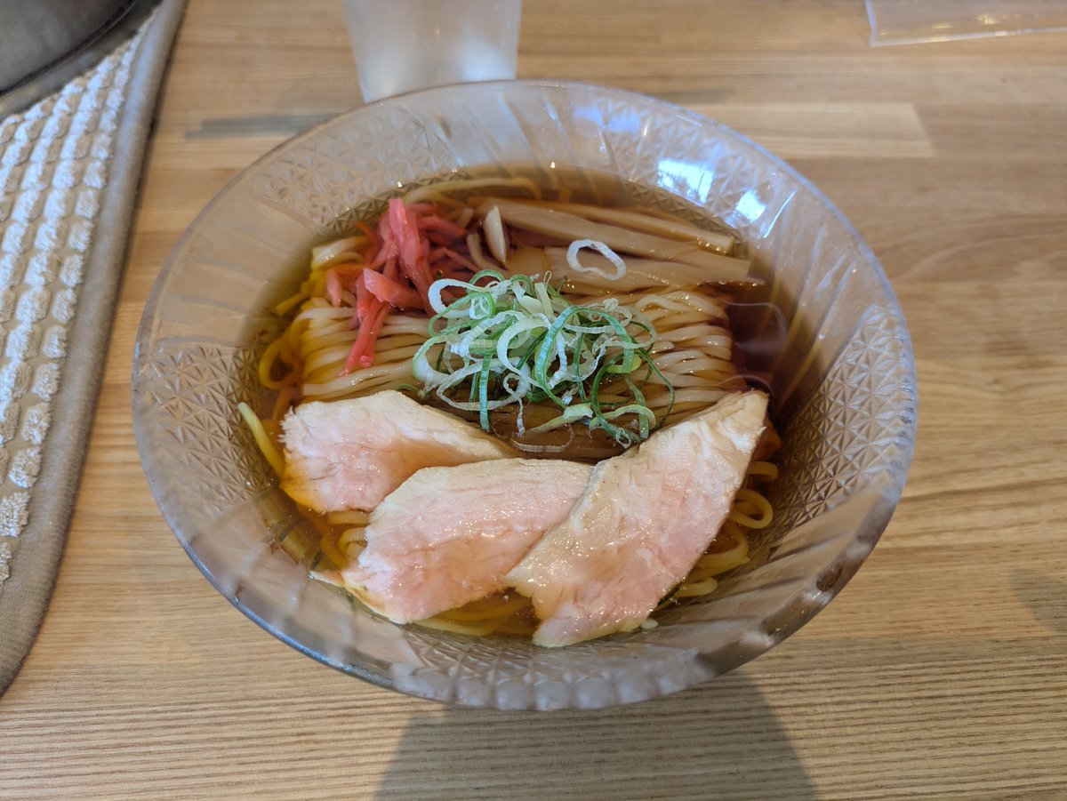 yaebadaisuki24's tweet photo. 藤枝ついたぞー
めっちゃのどか
名物朝ラー冷ラーもも https://t.co/uWwDQxgF2h