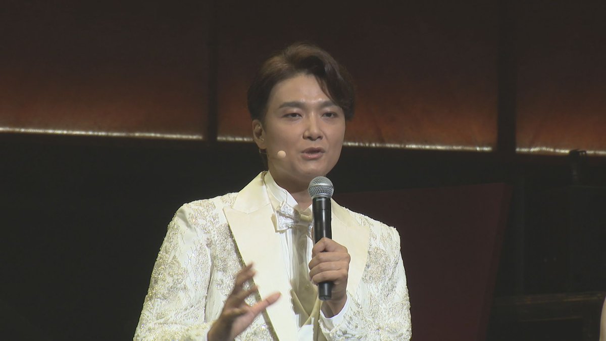 TBS_geino's tweet photo. 堂本光一

〝新・帝劇〟をつなぐ架け橋へ

井上芳雄も
熊本地震被災者へメッセージ
「一緒に頑張っていこう」

⬇️記事はこちら📝
https://t.co/kN0MORSQfA
#Yahooニュース #堂本光一 #井上芳雄 https://t.co/FvtZzm5fRe