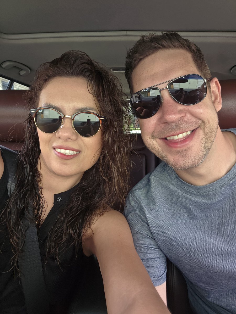 kkirso9's tweet photo. Tengo al novio más romántico del mundo. #Toronto 🇨🇦❤️ https://t.co/s9cVtcVNOB