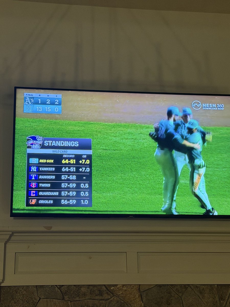 jbelsito21's tweet photo. Oh no Cam #dirtywater https://t.co/ynBsRVrmfv