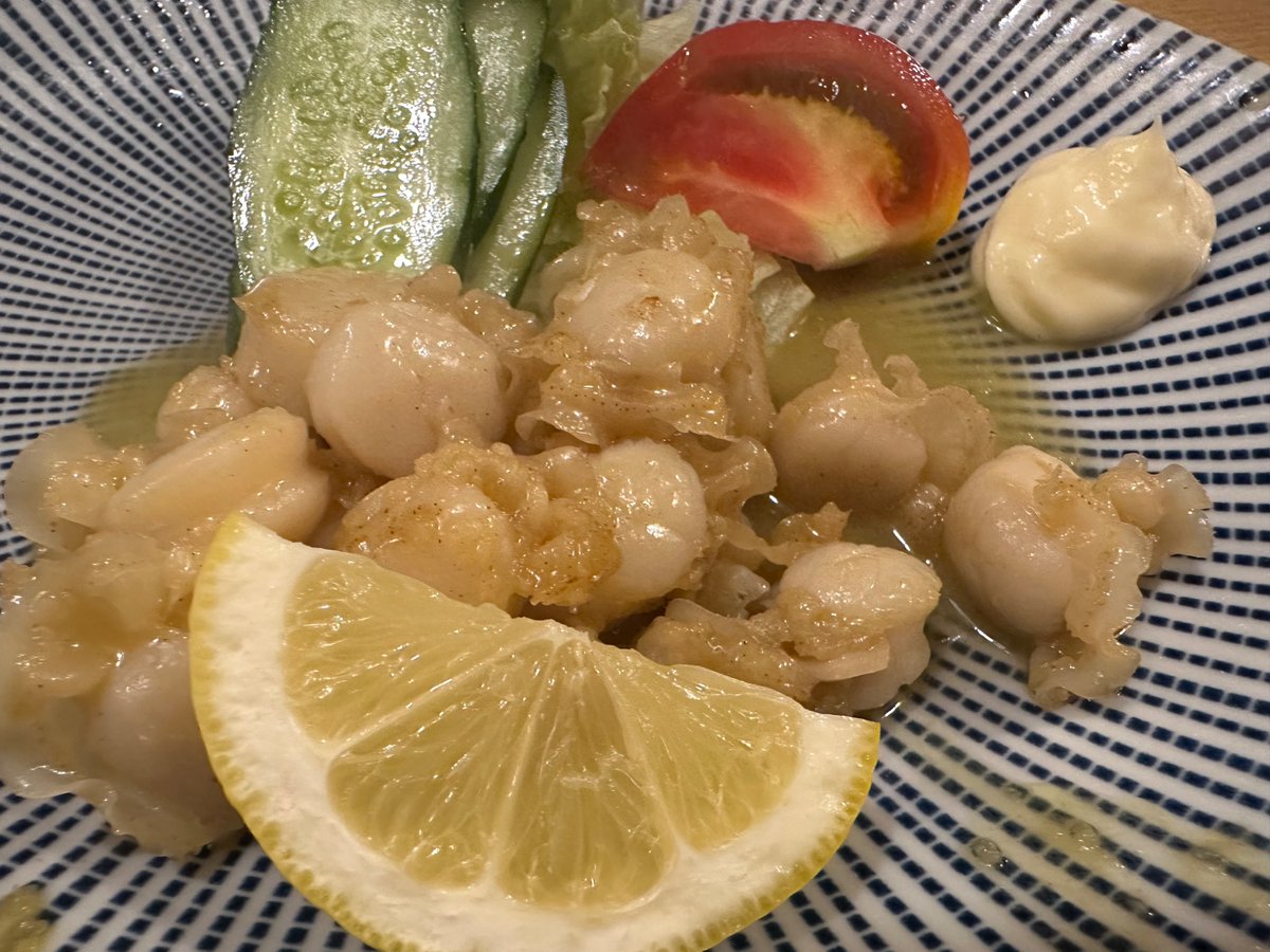TheGodm75507818's tweet photo. 貝のフライ盛り合わせ🐚
あさりの玉子とじ🥚
板谷貝のガーリックバター🧄🧈

今日は貝尽くし✨

貝のフライ盛り合わせはホタテや牡蠣その他色んな種類の貝が堪能出来て最高です😃

貝料理専門 はまぐり 新宿

#一品入魂画像集 https://t.co/BfbakeEr4N