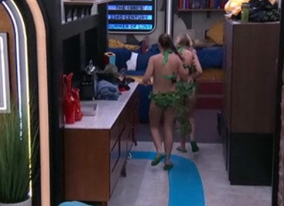 BBFeedsFairy's tweet photo. Mallory got Adam &amp; Eve punishment, chose Melody #bb28 https://t.co/1WV6U0ej8E