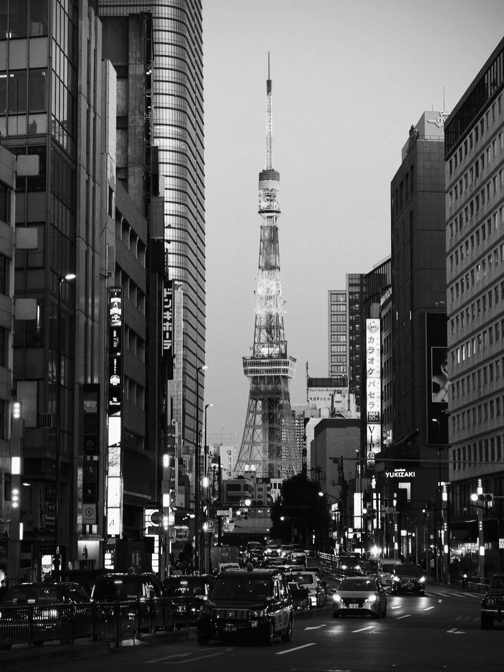 Grauenhalft's tweet photo. @TamagoPost ㅤㅤ
Greetings. You are now talking to a startup builder and sometimes lecturing too. Been staying in Tokyo since July for a new startup project.

Tell me, new friends, what is your favorite city or country?  /  JEROME RIVERIO, 1991.

ㅤ https://t.co/bctAsRAGDv