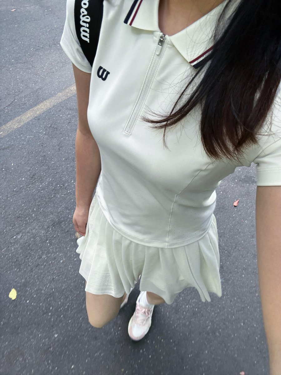 Prettyoolp tweet picture