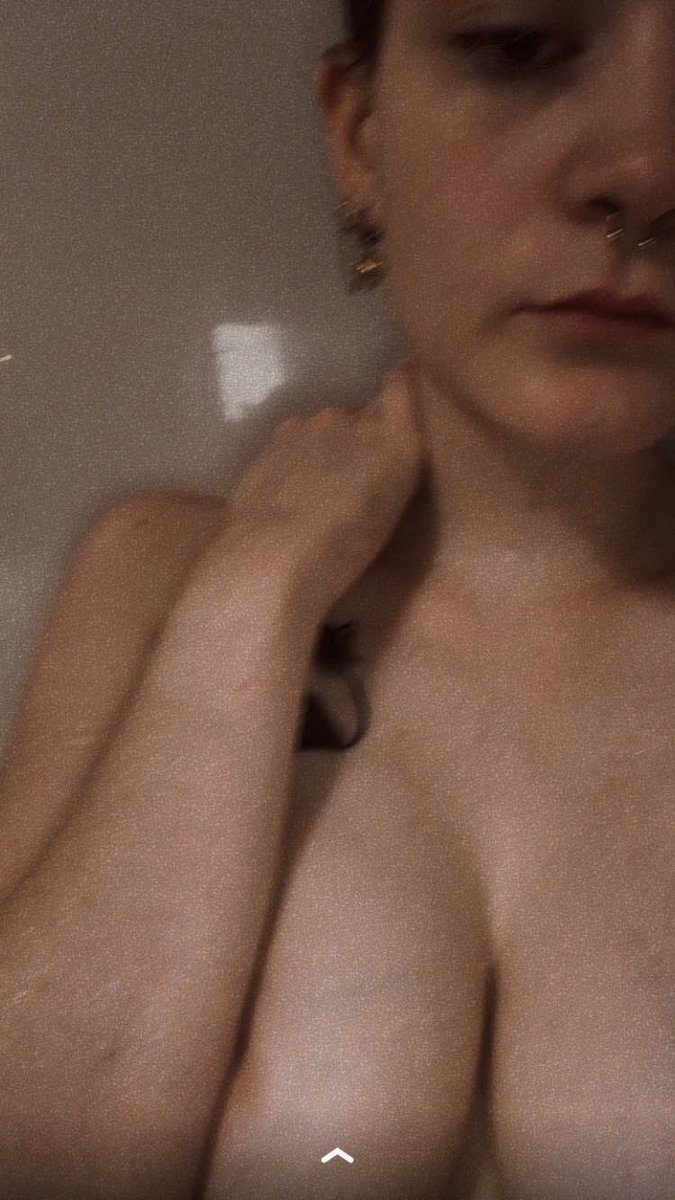 BossWoa's tweet photo. IRL Submission from @SaraSissy1990 
This is his ex Sarah…
DM for Submissions or battle for IRLs
#Wankbattle #IRL #Cuck #Battle #Wankchat #Exposed https://t.co/4eTn9VOpNE