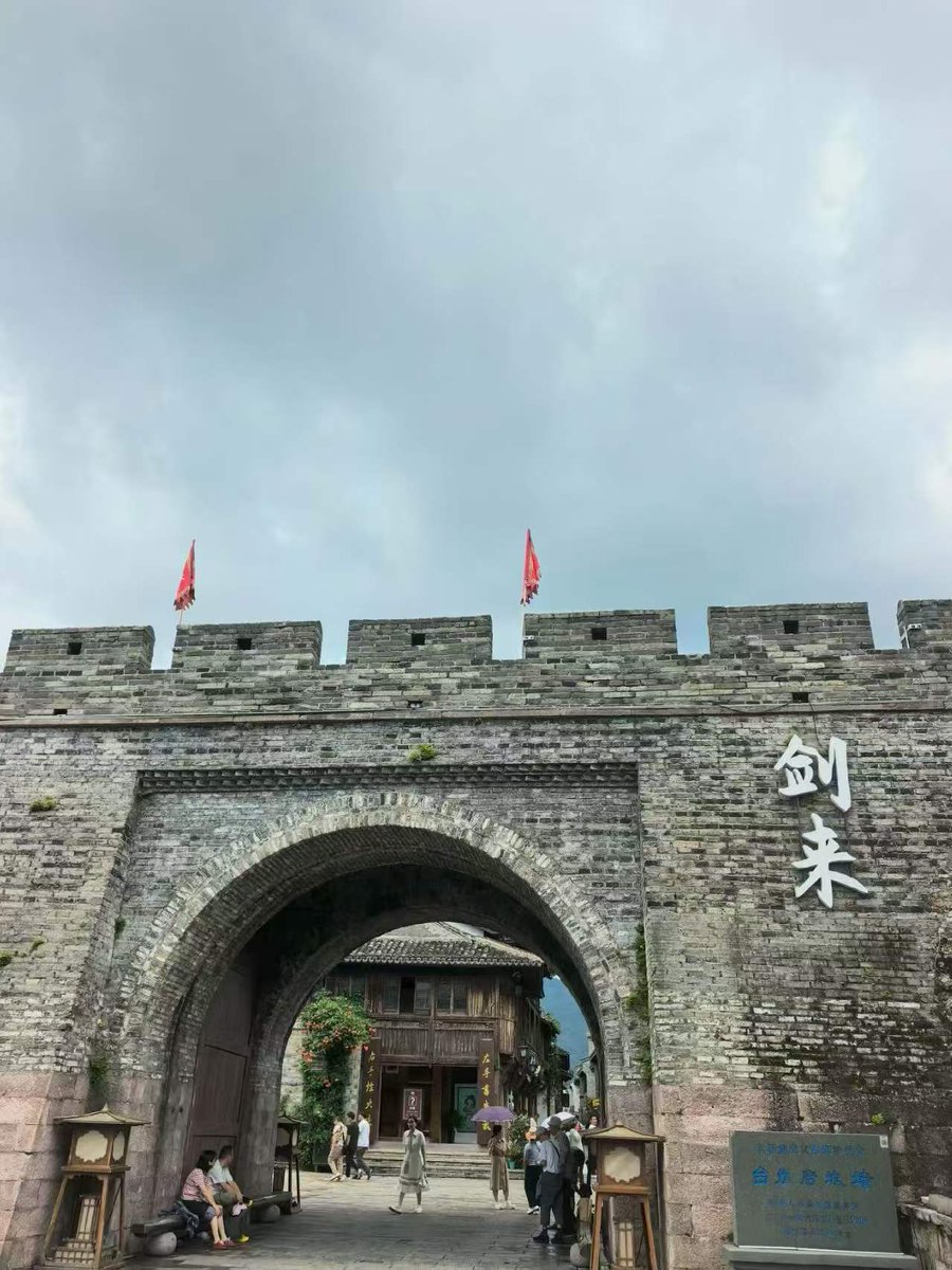 xiela414899's tweet photo. 台州府城、神仙居 https://t.co/Vn7LnVs7IL