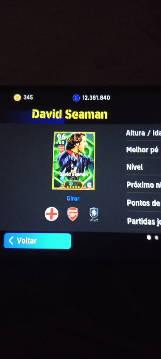 Gabriel18612859's tweet photo. Peguei esse goleiro do Arsenal da box que veio pega 104 de over 
E muito bom demais ♥️🙏🙏♥️ 
E pega muito pênalti eu só jogo mesmo evento, e minha liga , eu jogo no iniciante com técnico Rubin amorim por fora no 4-2-3-1 tô upando ele comei o time do zero https://t.co/MRnj6jmwqI