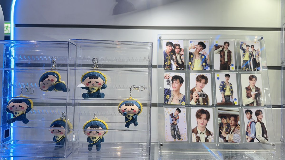 GmmtvShop's tweet photo. แวะมาข้อป OFFICIAL MERCHANDISE จากงาน JUNIOR MARK SunnyMoon CONCERT กันได้น้า

GMMTV OFFICIAL MERCHANDISE BOOTH
7 - 9 August 2026
08:00 AM onwards
BITEC LIVE

#JuniorMarkConcertD2
#GMMTV https://t.co/sg40J06poF