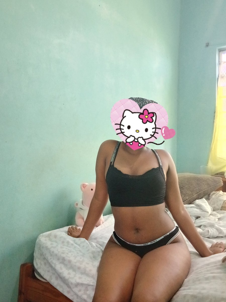 ZariLaurent's tweet photo. Front or back? https://t.co/QV4JFkYHmx