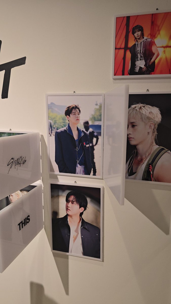 JYP_andme's tweet photo. 리스닝갤러리 사진 기록4📸 https://t.co/CTOBUtBkau