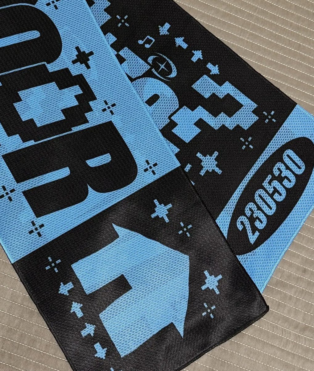 leiipao's tweet photo. wts lfb ph

boynextdoor cool towel slogan
— ₱800
— size: 100*20
— onhand (from kr)

reply to claim! 
❌ dms (hindi ko po nakikita agad)

🏷️bnd jaehyun sungho taesan riwoo woonhak leehan concert https://t.co/JPHUd03Vpn
