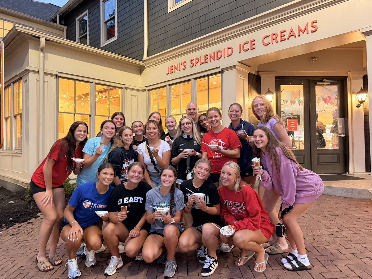 OakHillsWSOC's tweet photo. Great day in Columbus! Ended it with ice cream! Thanks Coach Rod! https://t.co/UACpcu5b7U