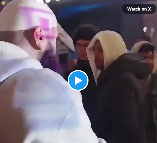 GaryWmMyers's tweet photo. #Islam in #America > Islam to convert major #church into #mosque center deep in the heart of #Texas; Central Park #stabber yelled, "Allahu akbar"; Muslims cheer - 'We'll take NY, then USA' on #Times Square
https://t.co/9b3oaxwFQ6 https://t.co/4BYYK4EOo5