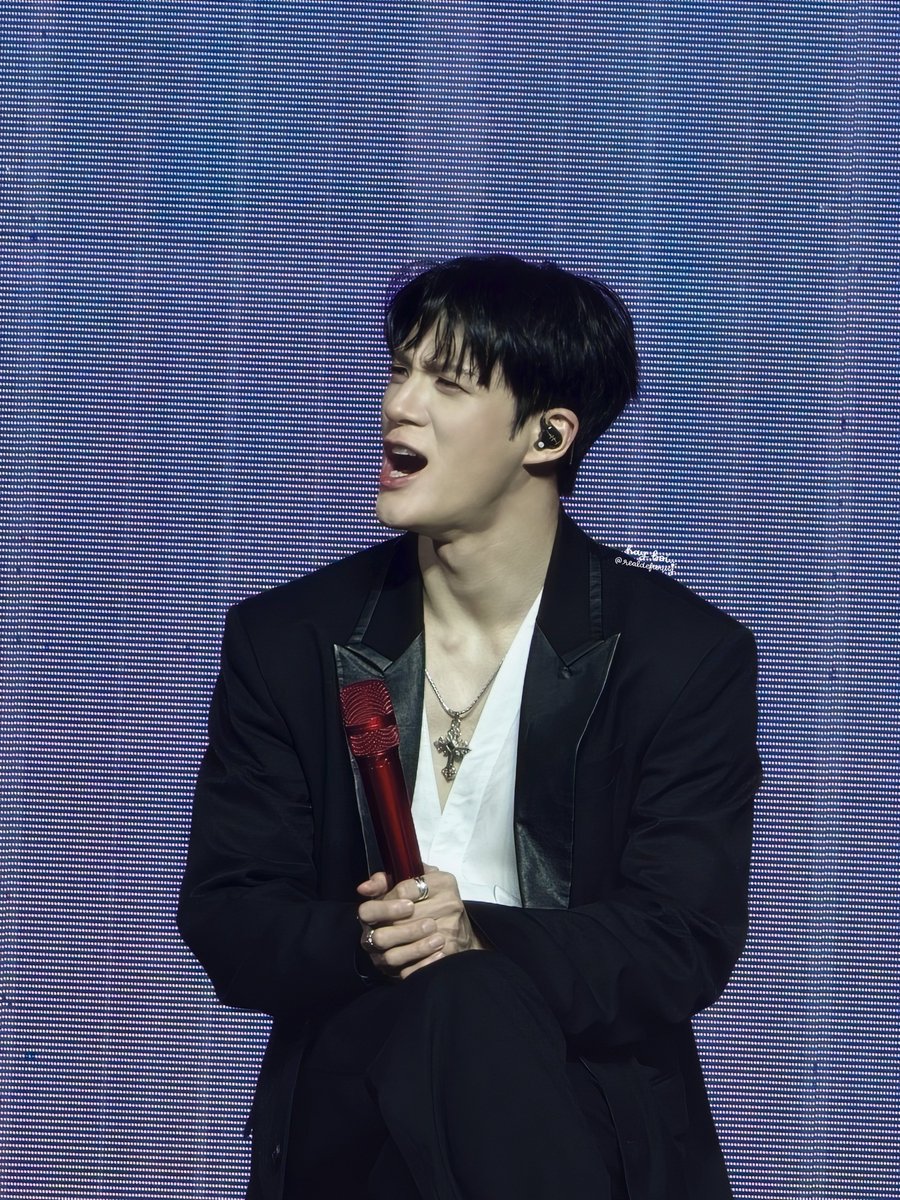 realdeftoung's tweet photo. 260807  #JENO 

🐶

#NCTJNJM_FANMEETING_TOUR #NCTJNJM_FANMEETING_TOUR_DUALITY 
#NCTJNJM_FANMEETING_TOUR_in_BKK   #NCTJNJM_FANMEETING_TOUR_BANGKOK https://t.co/wHijXatPHM