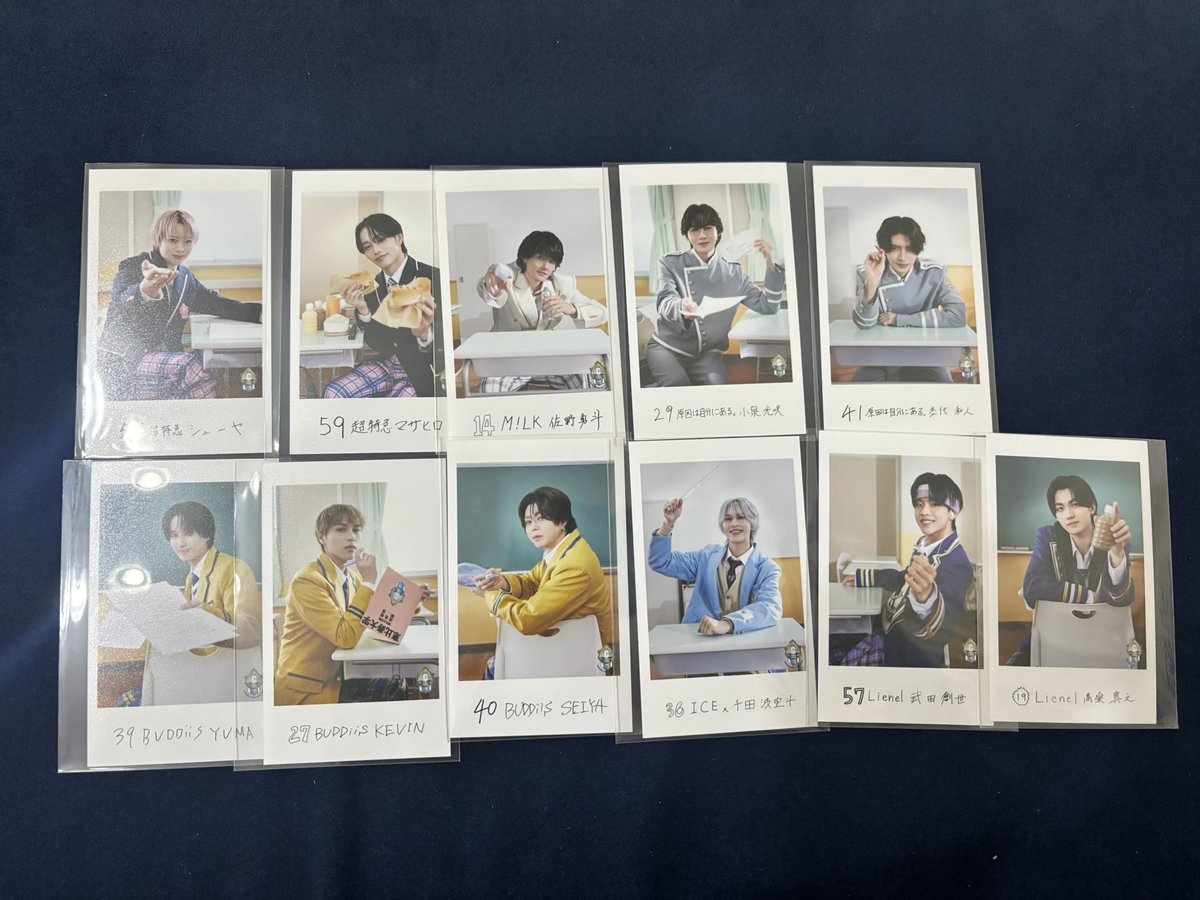 in_yu3z's tweet photo. EBiDAN THE LIVE 2026 エビライ グッズ ミニフォト 隣の席セット 交換

譲　画像
求　伊藤壮吾
　　吉澤要人（右以外）

郵送または8/9ESCORT 8/16エビライ手渡し希望
お返事にお時間いただく場合がございます。
お気軽にお声掛けください。 https://t.co/Yr3uPZoqe1