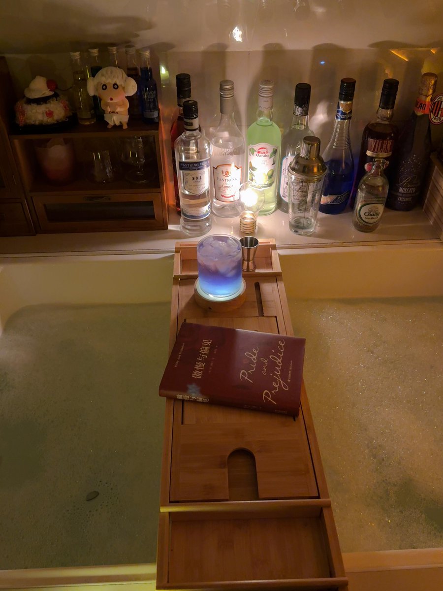 hidden_nota's tweet photo. The evening ritual begins with a relaxing and comfortable bath. https://t.co/xy3j0NG7Y7