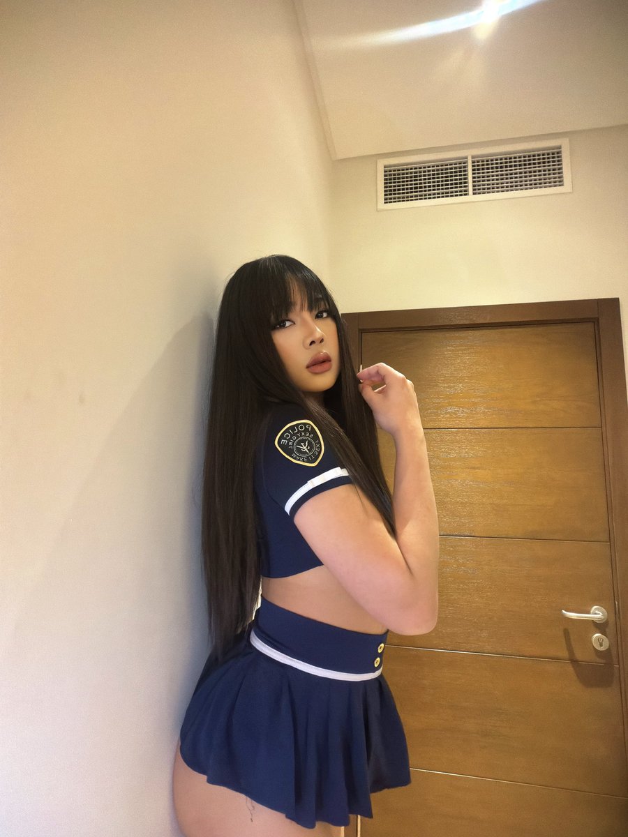 alybcia's tweet photo. Good morning 🌞 
#ladyboy_bahrain 
#ladyboy_Juffair 
#ladyboy_manama💦 https://t.co/FnhFKNgOdR